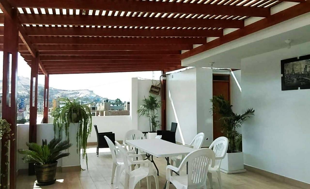 Hospedaje Luna Llena San Vicente de Canete Εξωτερικό φωτογραφία